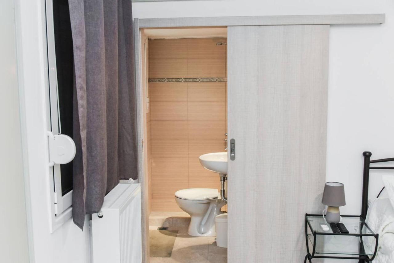 Central Studio At Plateia Amerikis 1Bed 2 Pers Leilighet Athen Eksteriør bilde